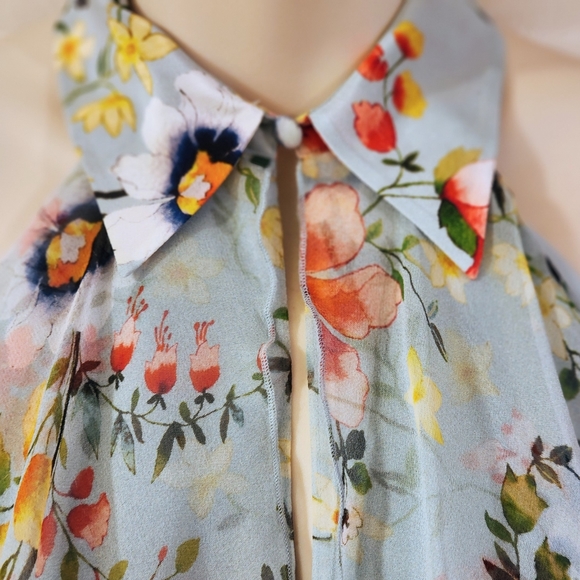 ALICE + OLIVIA BAYNE COLD SHOULDER FLORAL PRINT SILK BLOUSE XSMALL - Picture 4 of 11